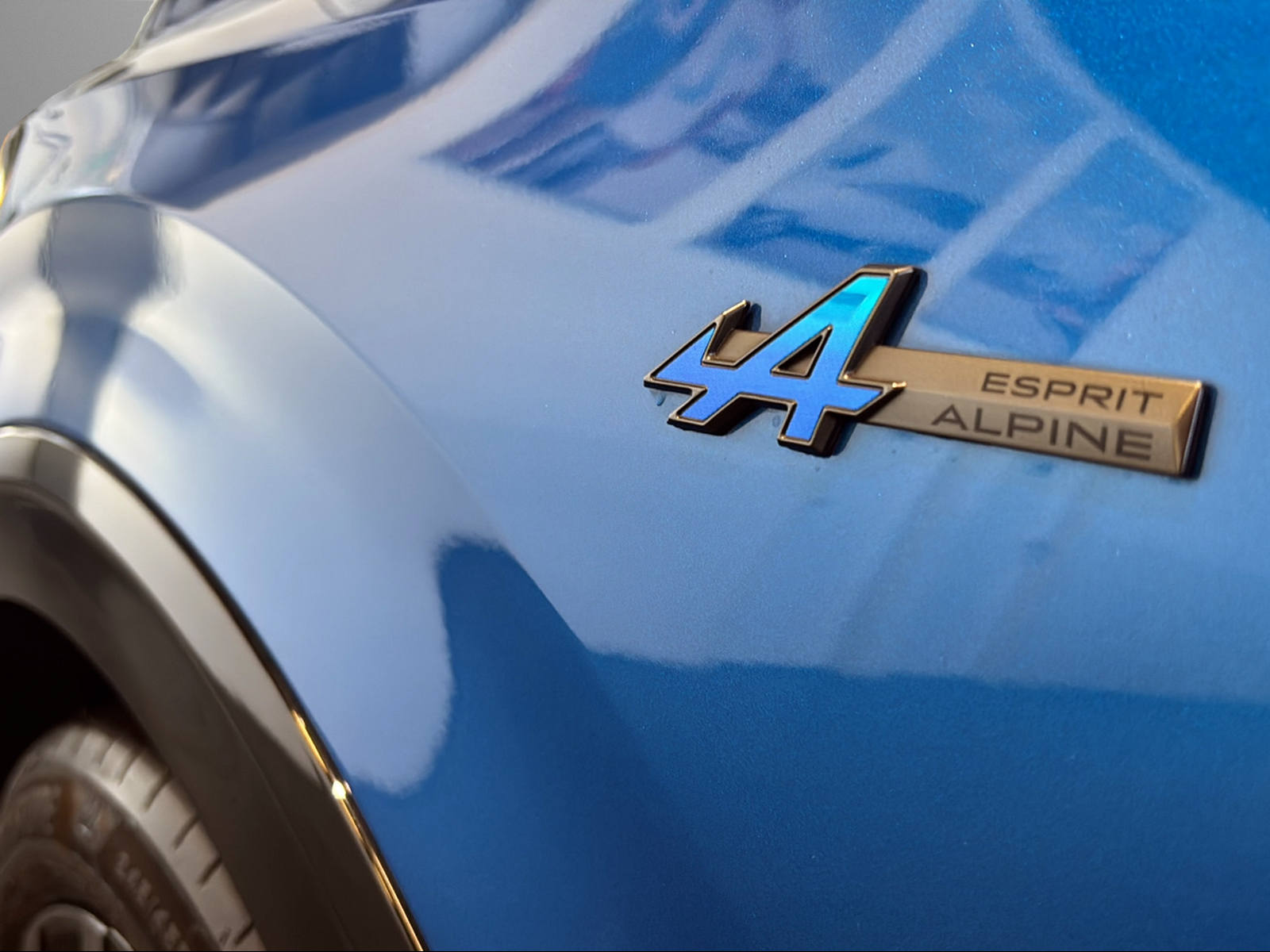 RENAULT Rafale 1.2 E-Tech Hybrid 200 Esprit Alpine-image-16