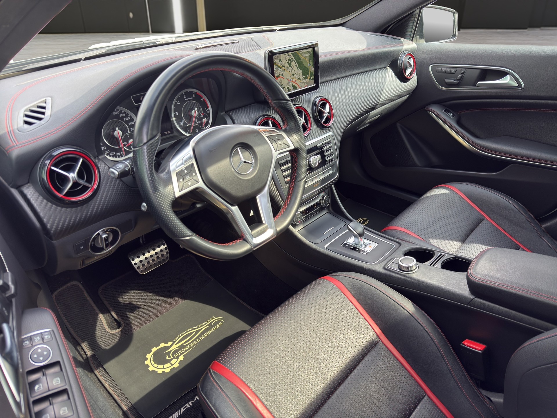 MERCEDES-BENZ A 45 AMG 4Matic Speedshift 7G-DCT-image-8