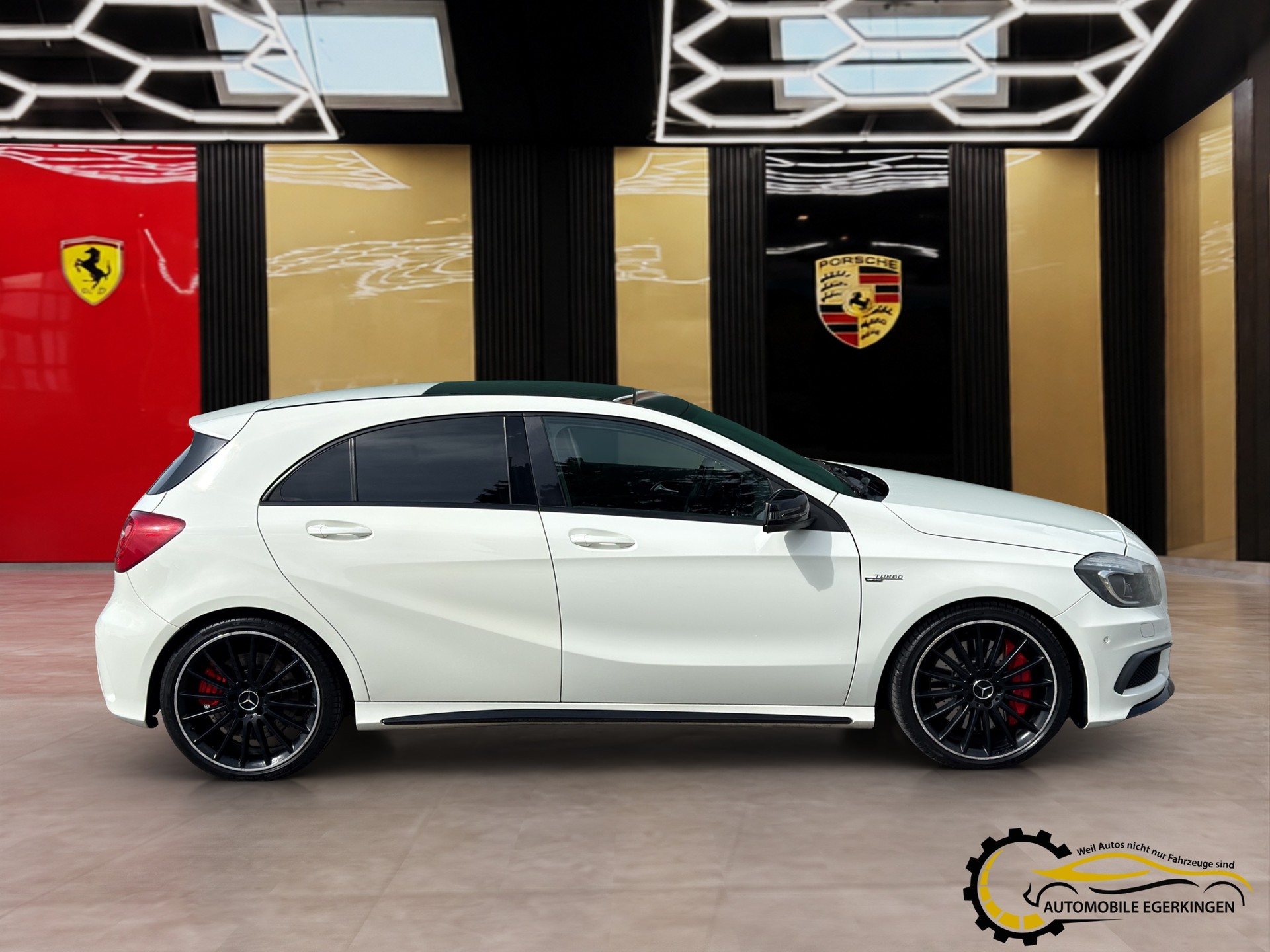 MERCEDES-BENZ A 45 AMG 4Matic Speedshift 7G-DCT-image-3