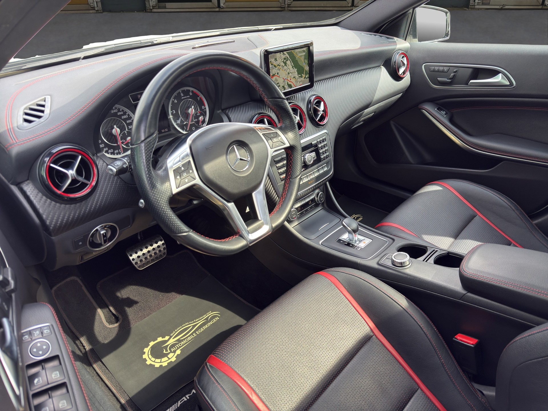 MERCEDES-BENZ A 45 AMG 4Matic Speedshift 7G-DCT-image-8