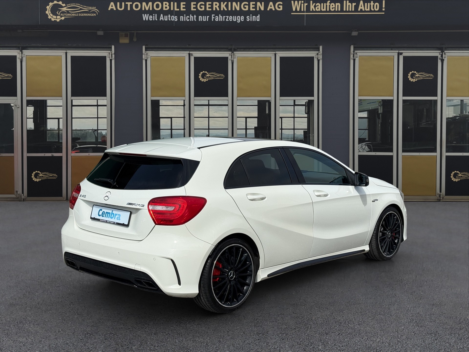 MERCEDES-BENZ A 45 AMG 4Matic Speedshift 7G-DCT-image-4