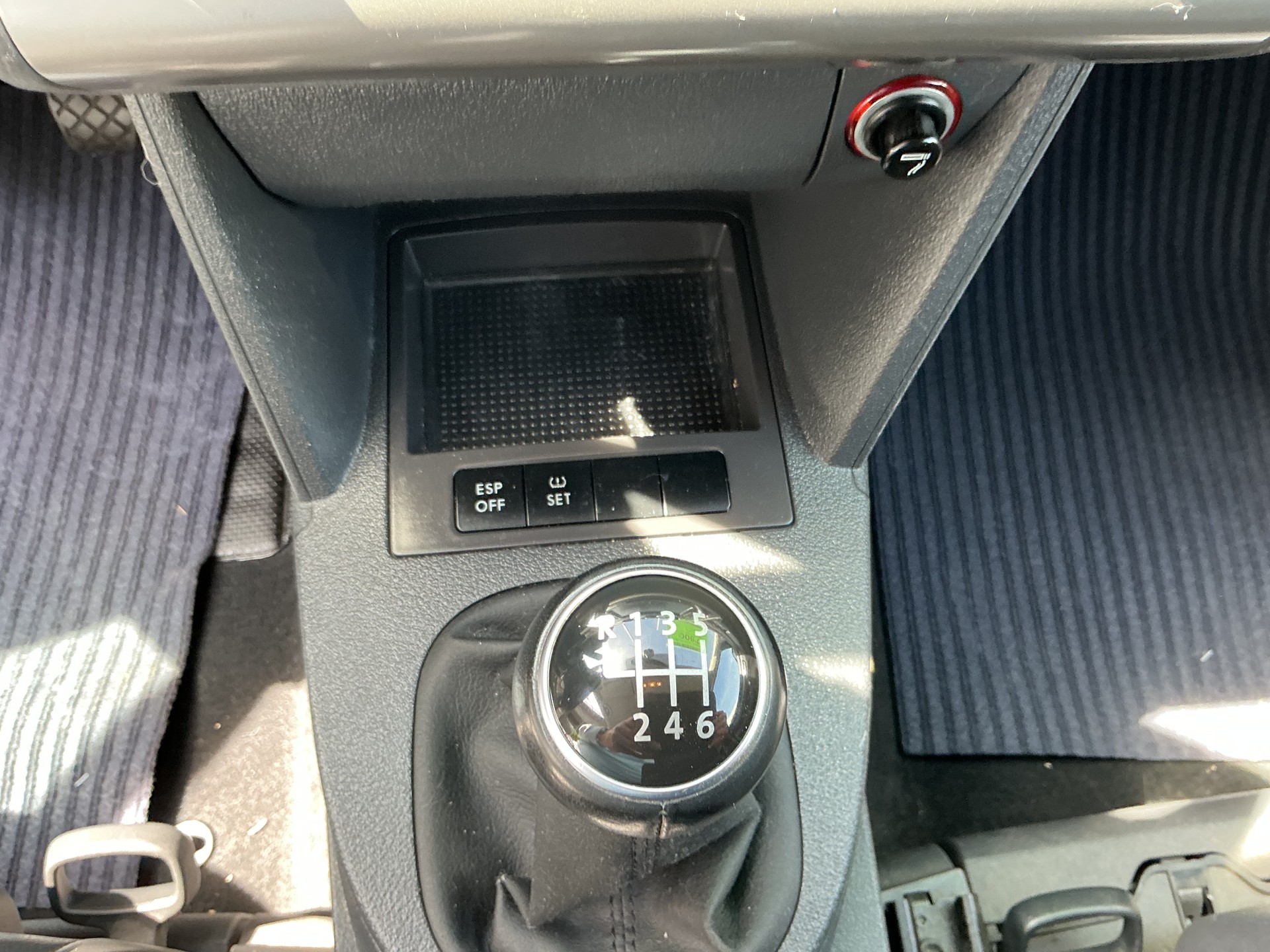 VW Touran 1.4 TSI Highline-image-3