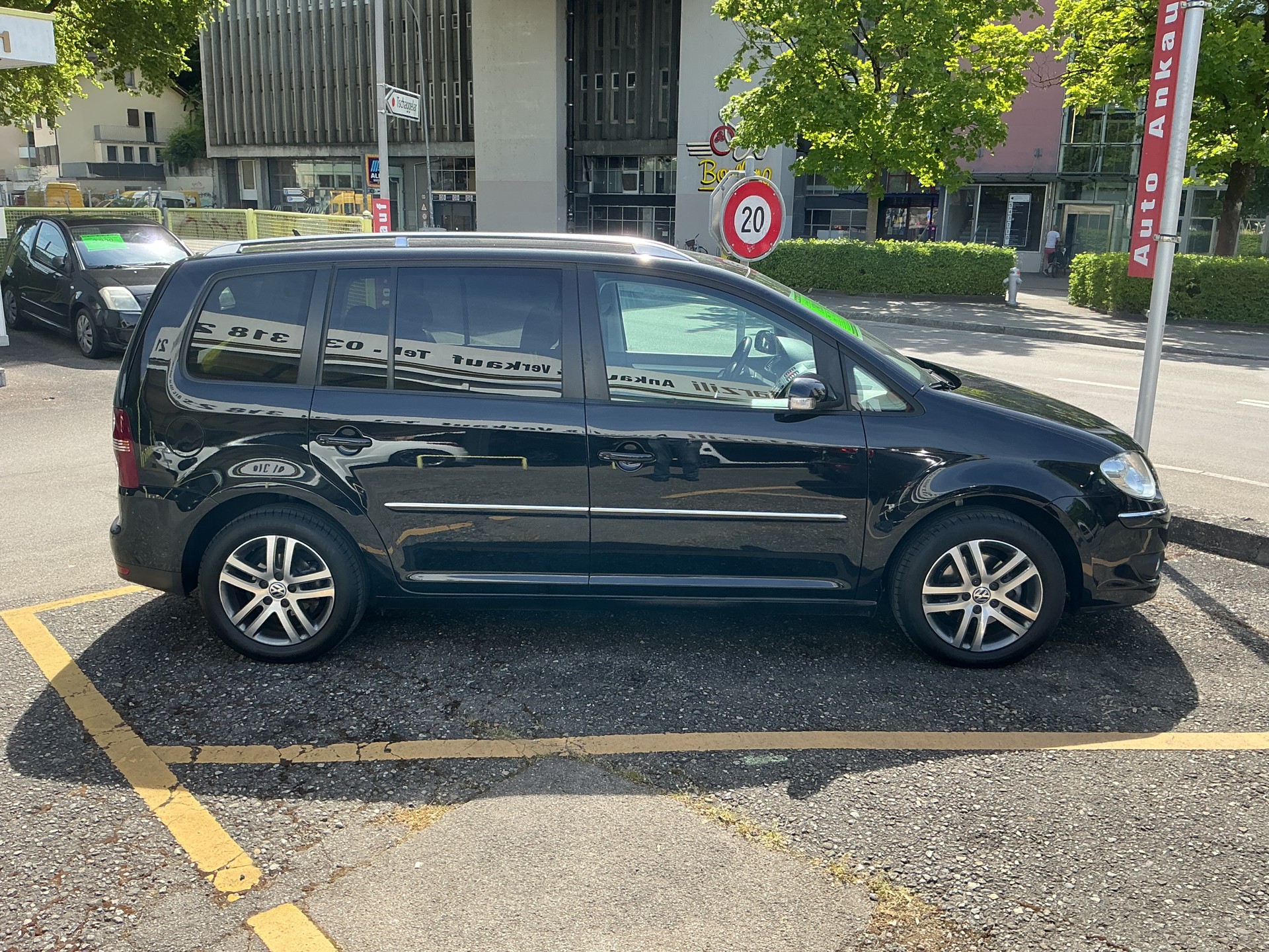 VW Touran 1.4 TSI Highline-image-7