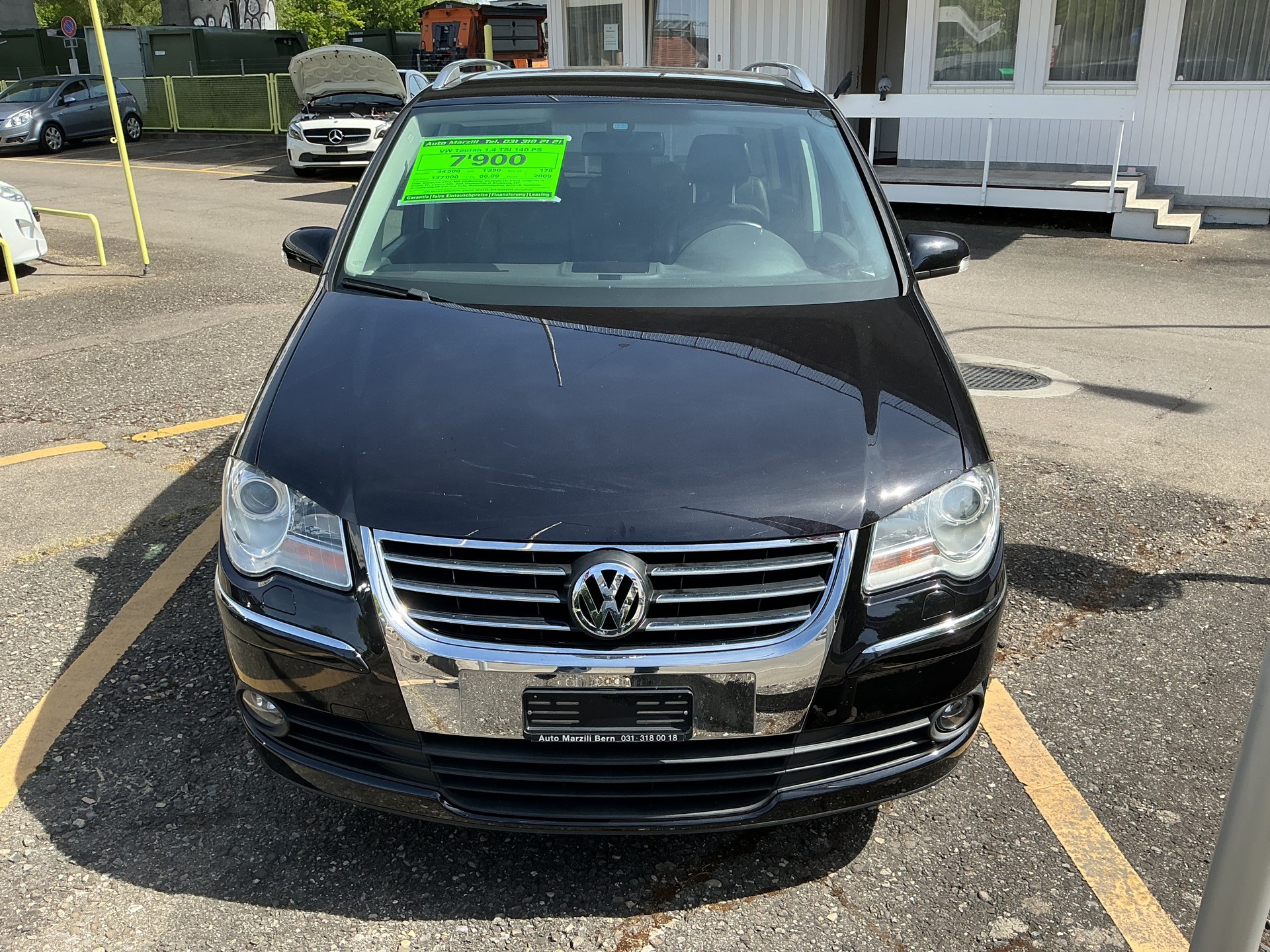 VW Touran 1.4 TSI Highline-image-1