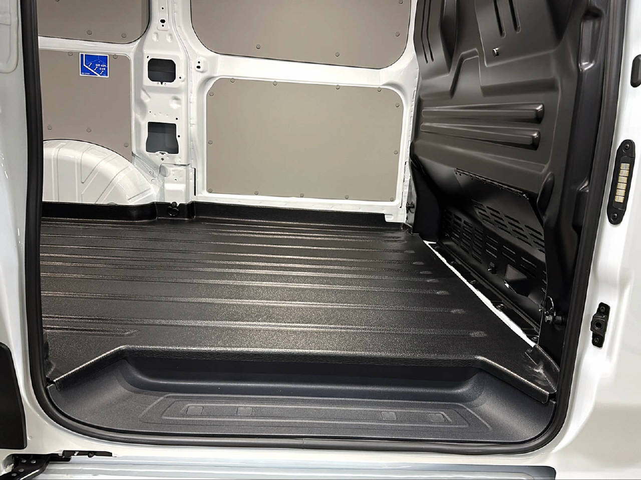FORD Transit Custom Van 320 L1 2.0 EcoBlue 136 Trend-image-10