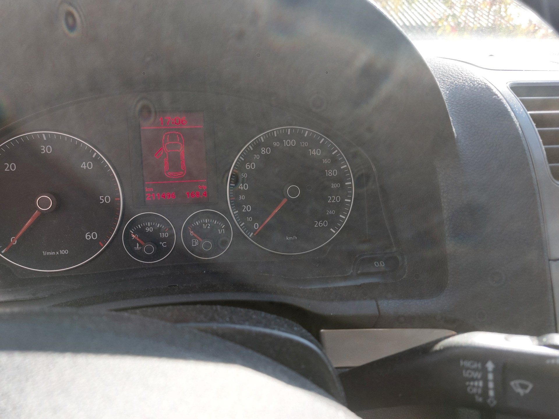 VW 1.9 TDI DPF 105 Comfl. 4mot.-image-4