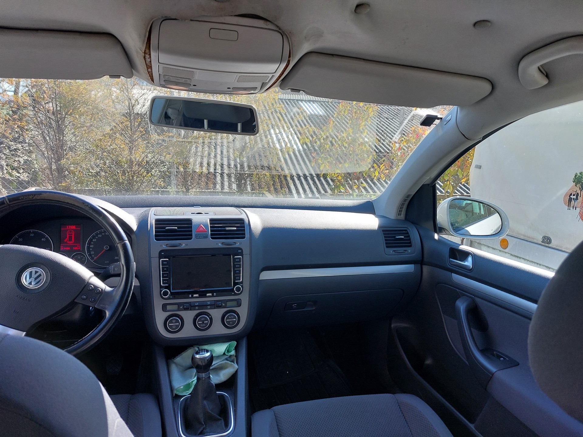 VW 1.9 TDI DPF 105 Comfl. 4mot.-image-3