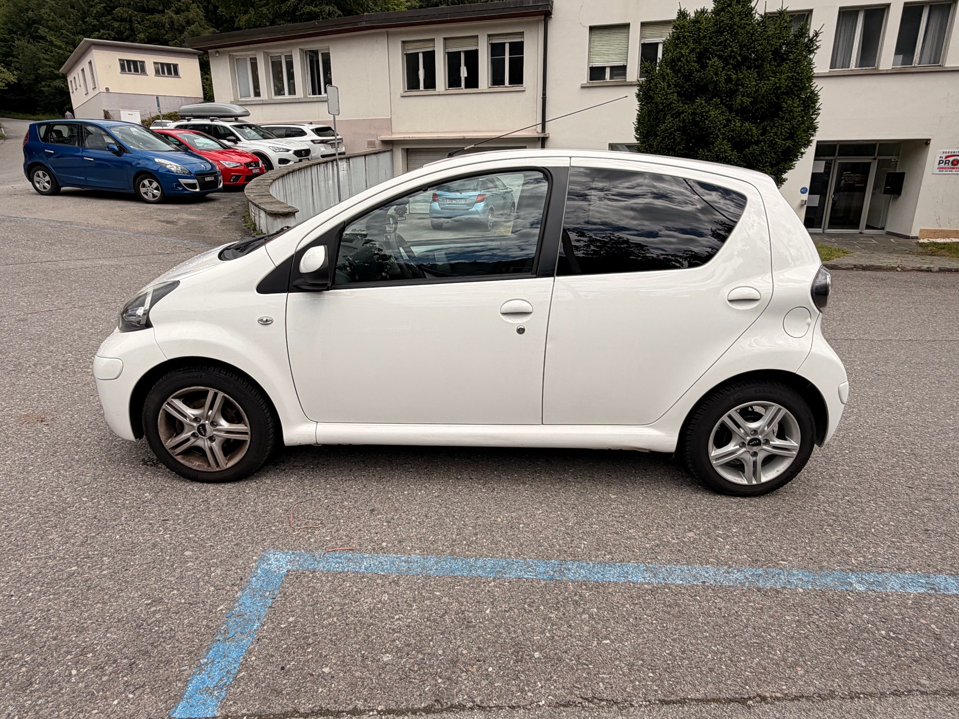 TOYOTA Aygo 1.0 easy Multimode-image-2