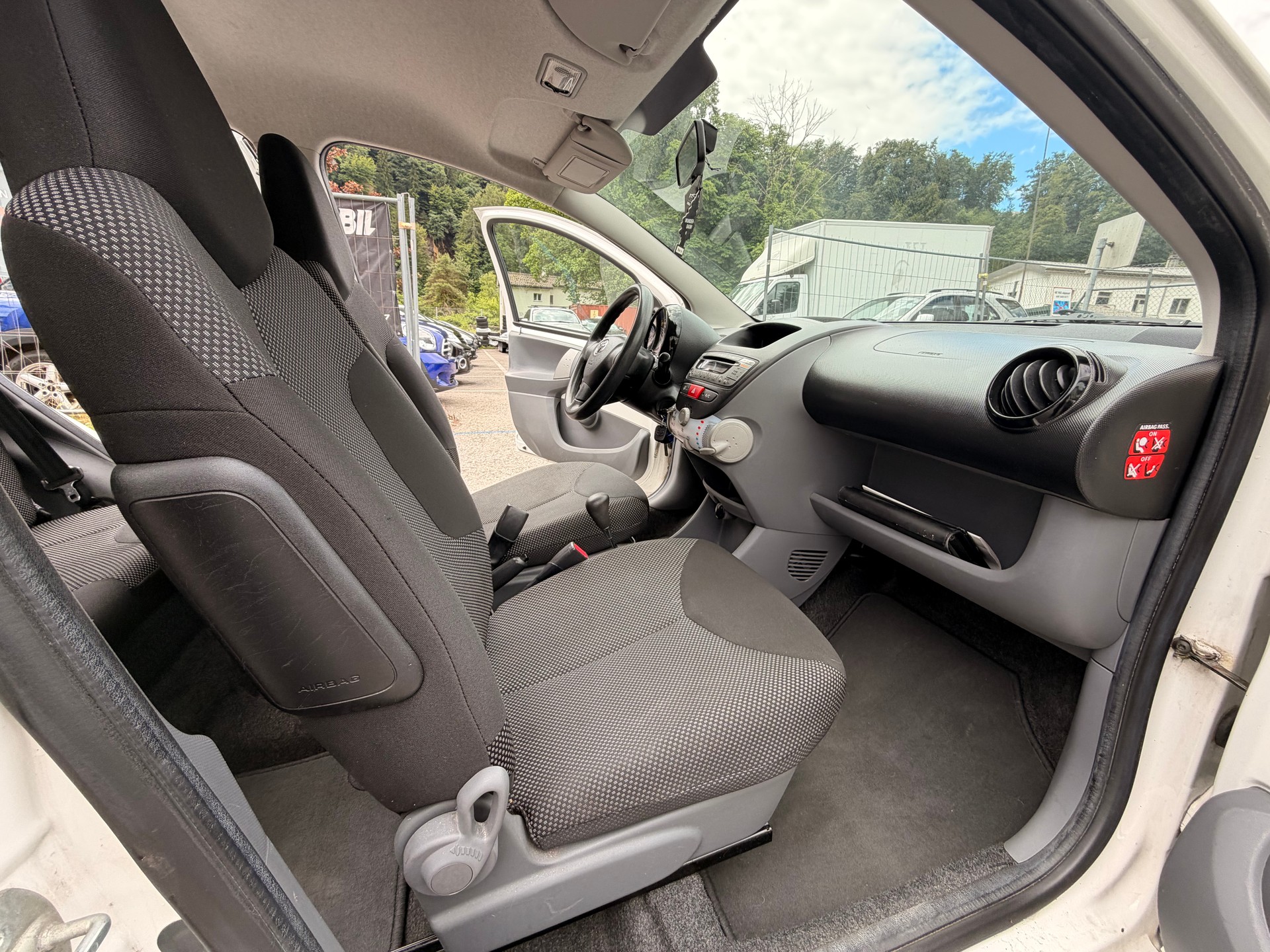 TOYOTA Aygo 1.0 easy Multimode-image-13