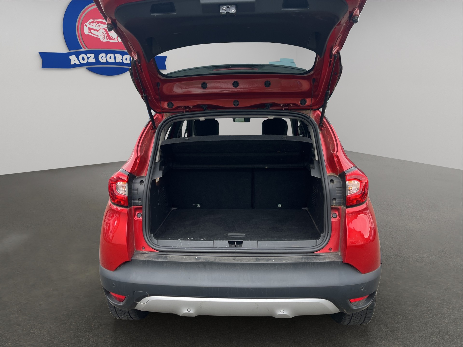 RENAULT Captur 1.2 T Helly Hansen EDC-image-8