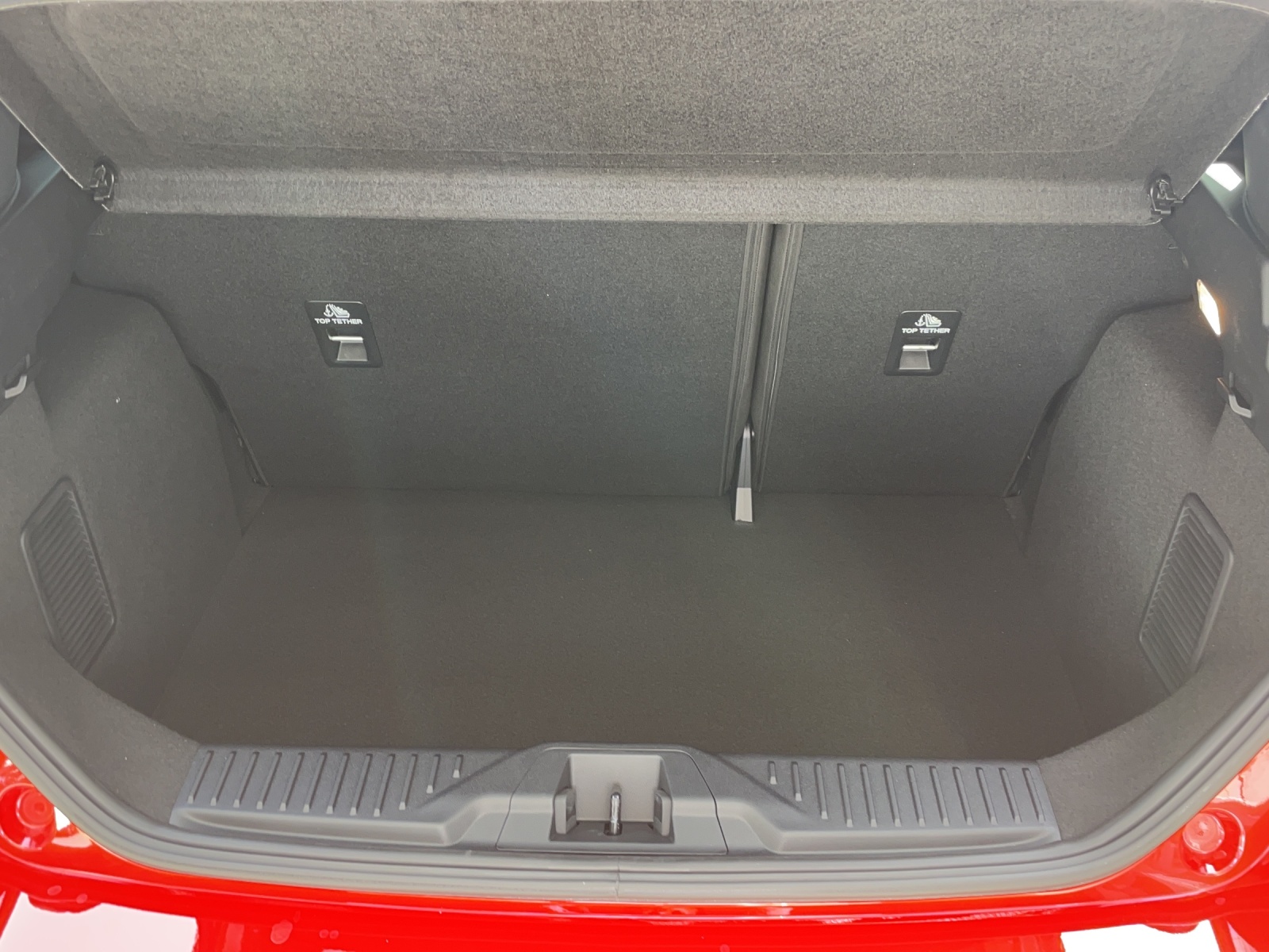 FORD Fiesta 1.0 EcoB Hybrid ST-Line X-image-12
