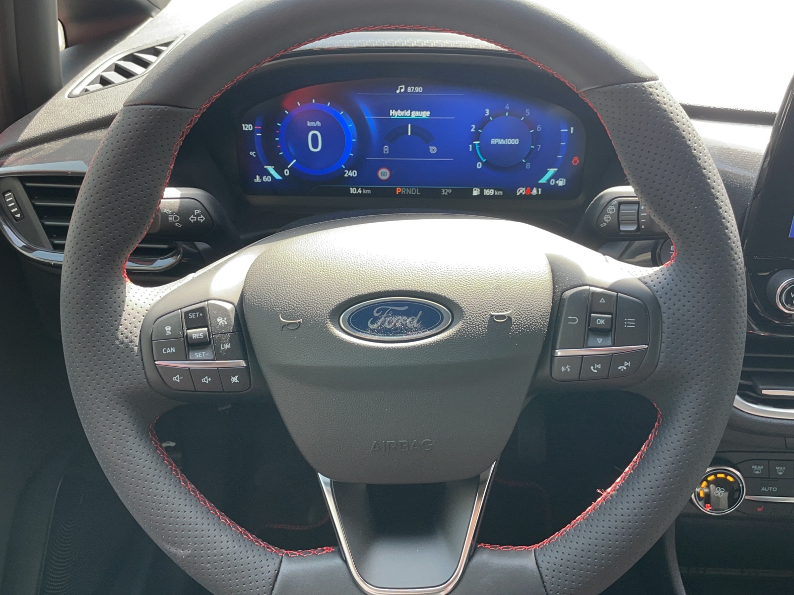 FORD Fiesta 1.0 EcoB Hybrid ST-Line X-image-7