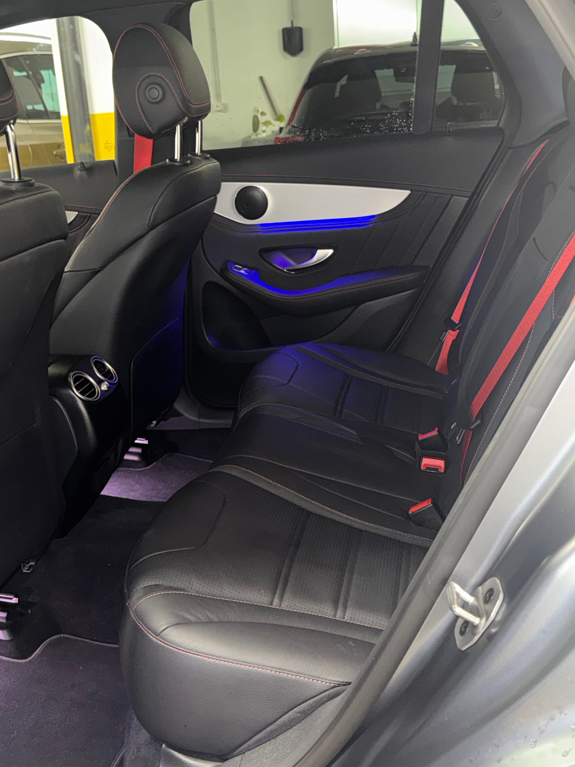 MERCEDES-BENZ GLC 43 AMG 4m-image-4