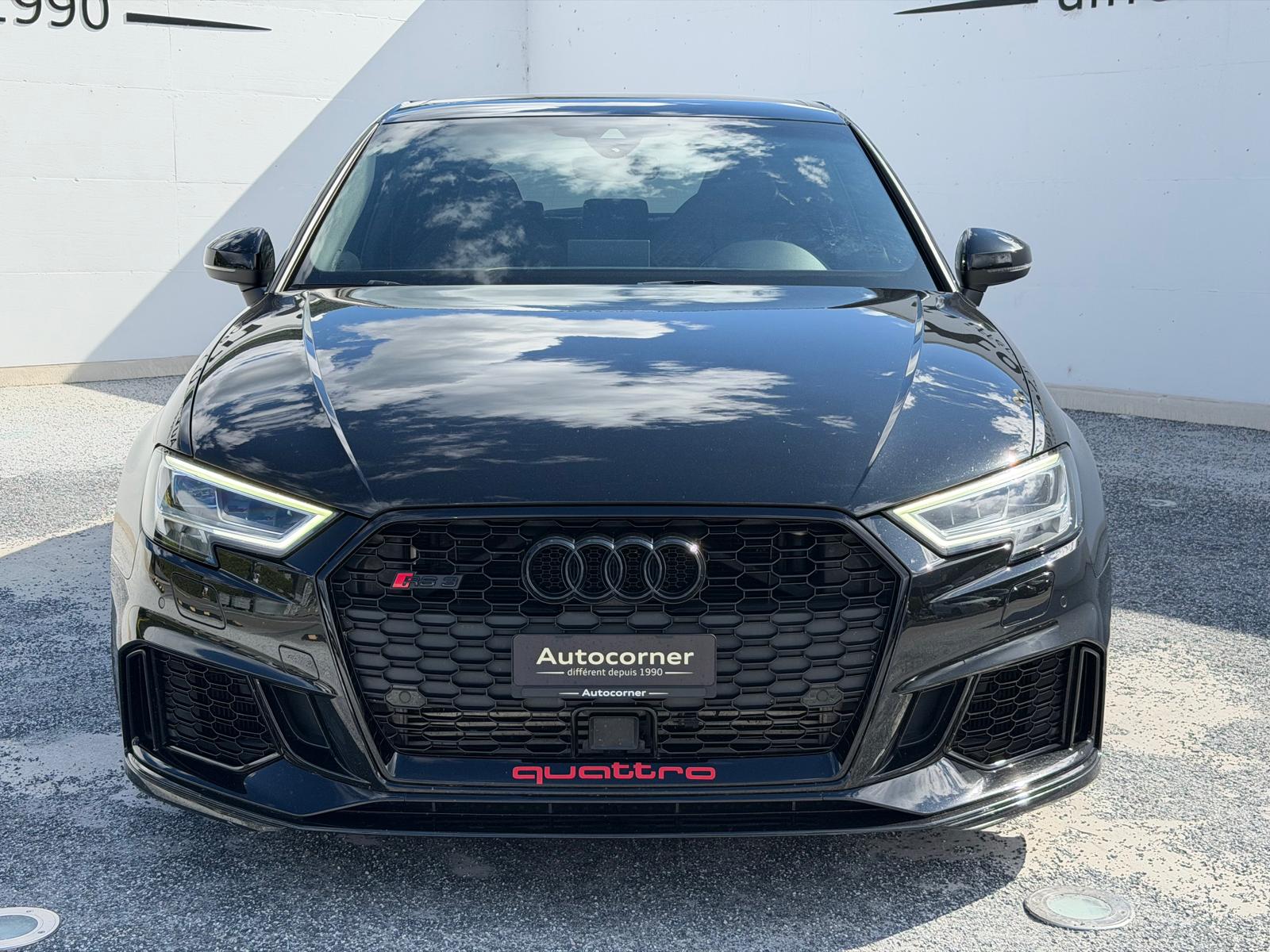 AUDI RS3 Sportback 2.5 TSI quattro S-tronic-image-2