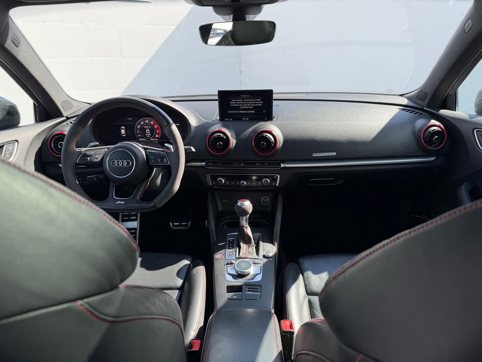 AUDI RS3 Sportback 2.5 TSI quattro S-tronic-image-8
