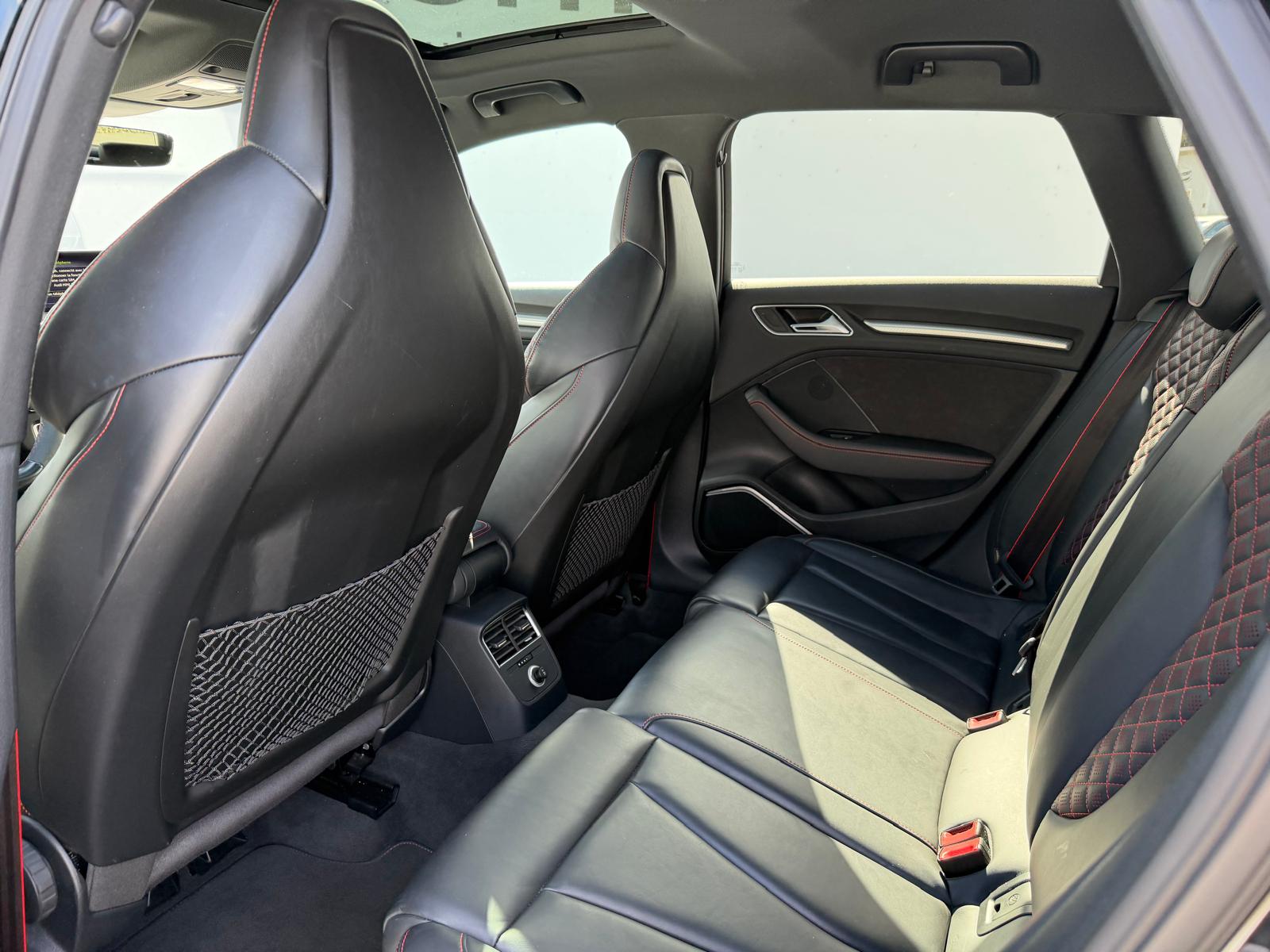 AUDI RS3 Sportback 2.5 TSI quattro S-tronic-image-7