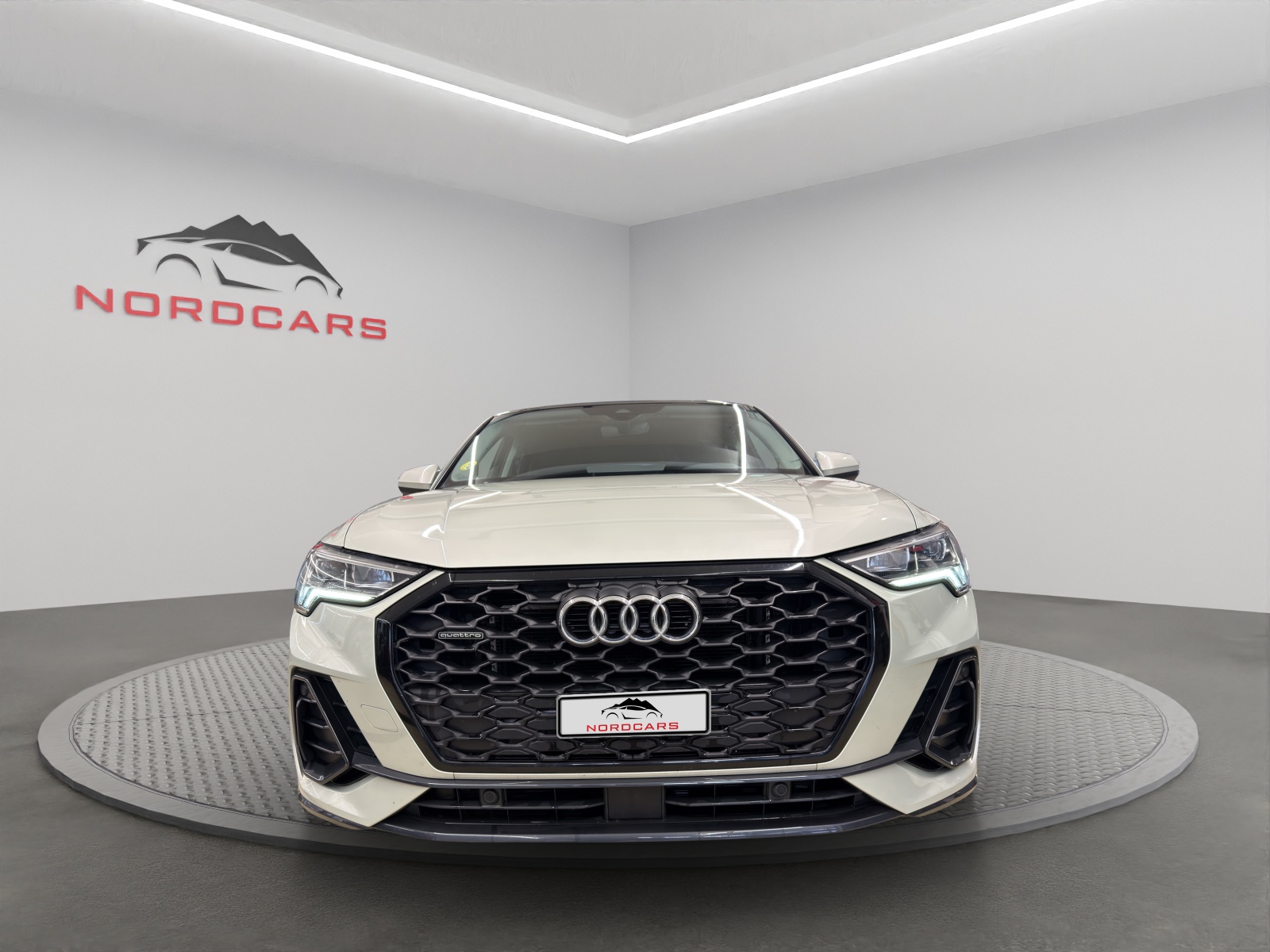 AUDI Q3 Sportback 40 TDI Attraction quattro S-tronic-image-7