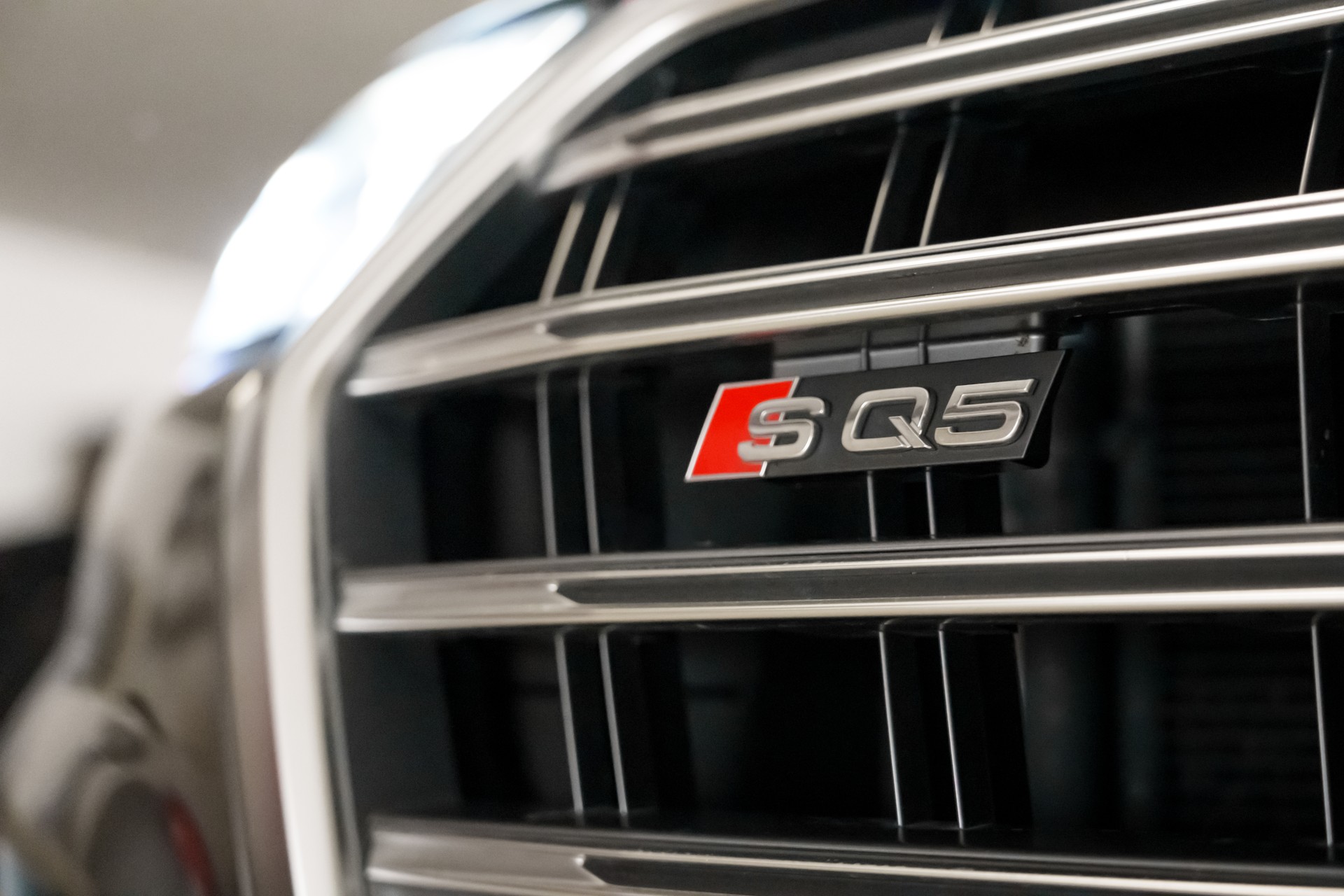 AUDI ABT SQ5 3.0 TFSI quattro T-Tronic-image-4