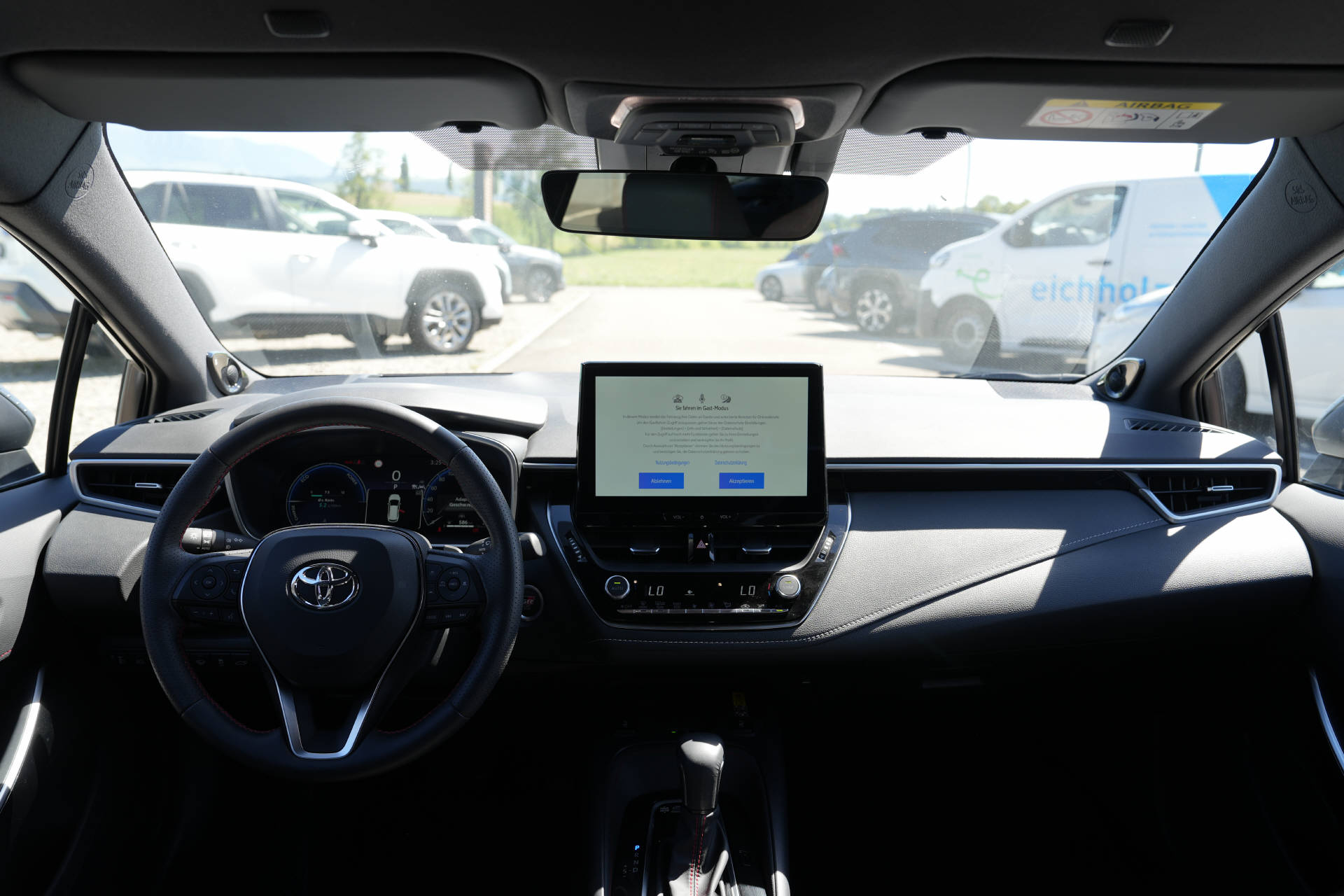 TOYOTA Corolla Touring Sports 2.0 HSD GR Sport-image-9