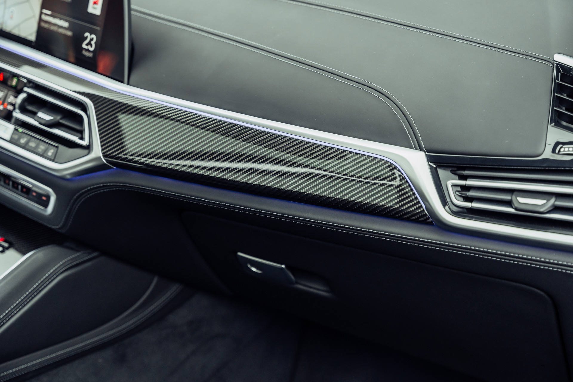 BMW X6M Steptronic M Competition-image-16