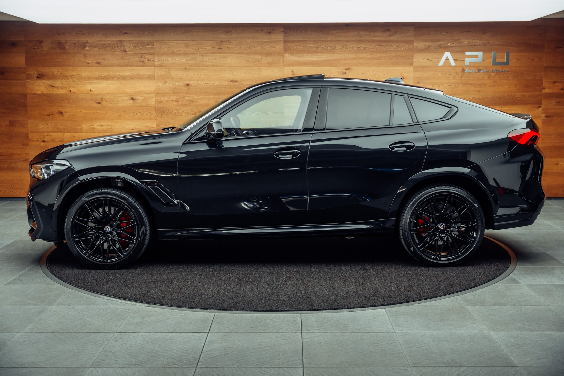 BMW X6M Steptronic M Competition-image-10