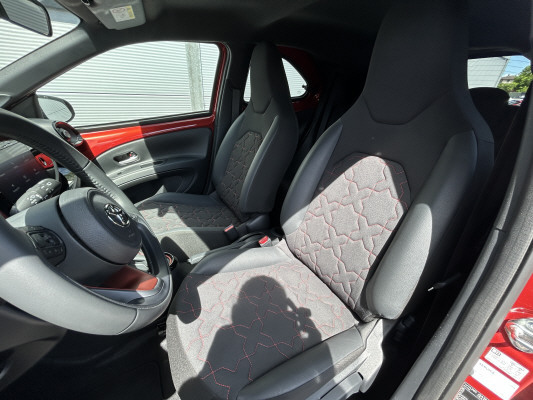 TOYOTA Aygo X 1.0 VVT-i Sty. CVT-image-6