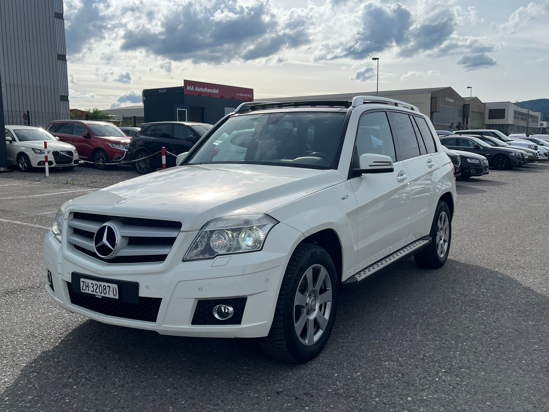 MERCEDES-BENZ GLK 220 CDI BlueEfficiency 4Matic 7G-Tronic-image-7