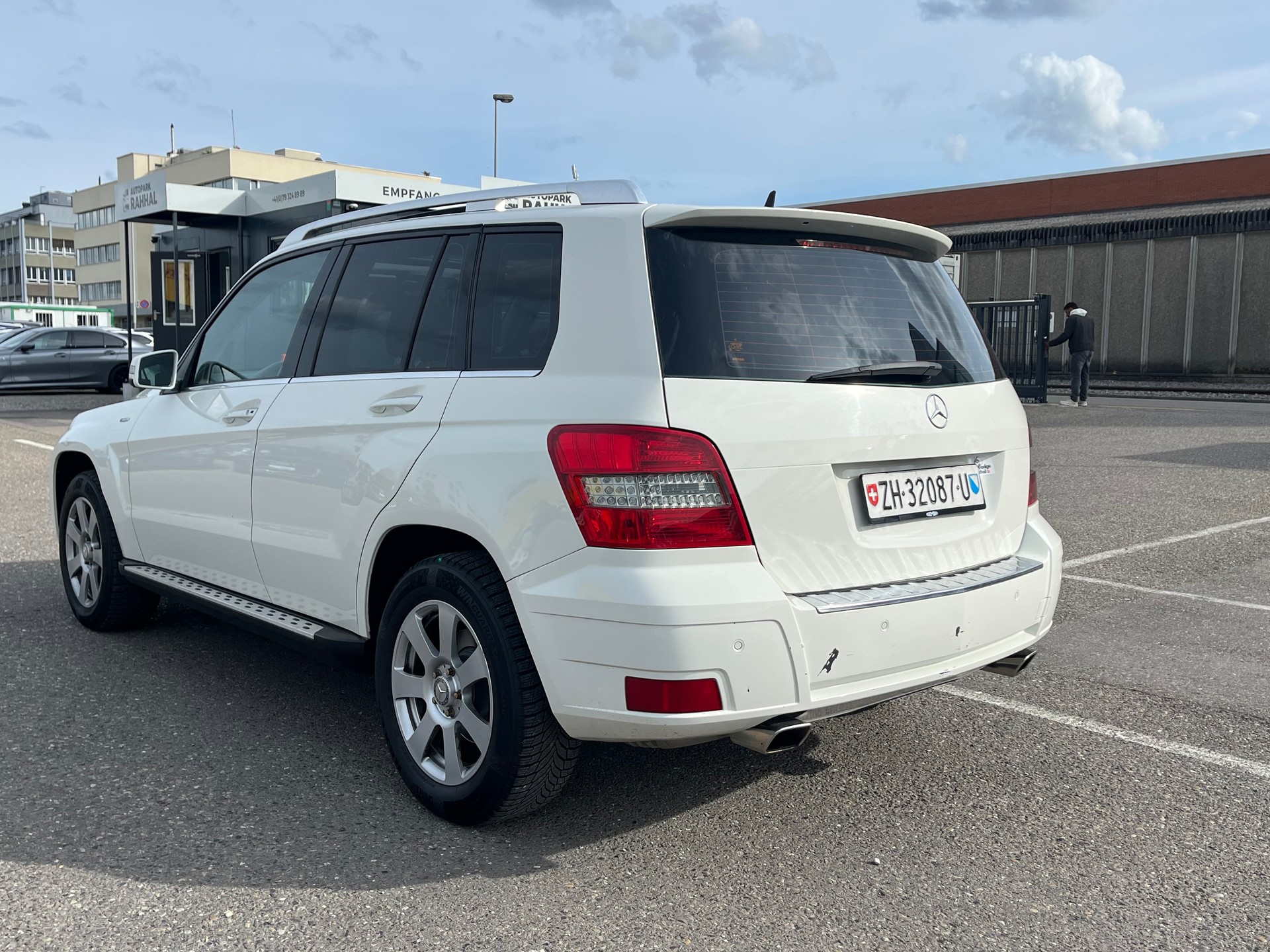 MERCEDES-BENZ GLK 220 CDI BlueEfficiency 4Matic 7G-Tronic-image-6