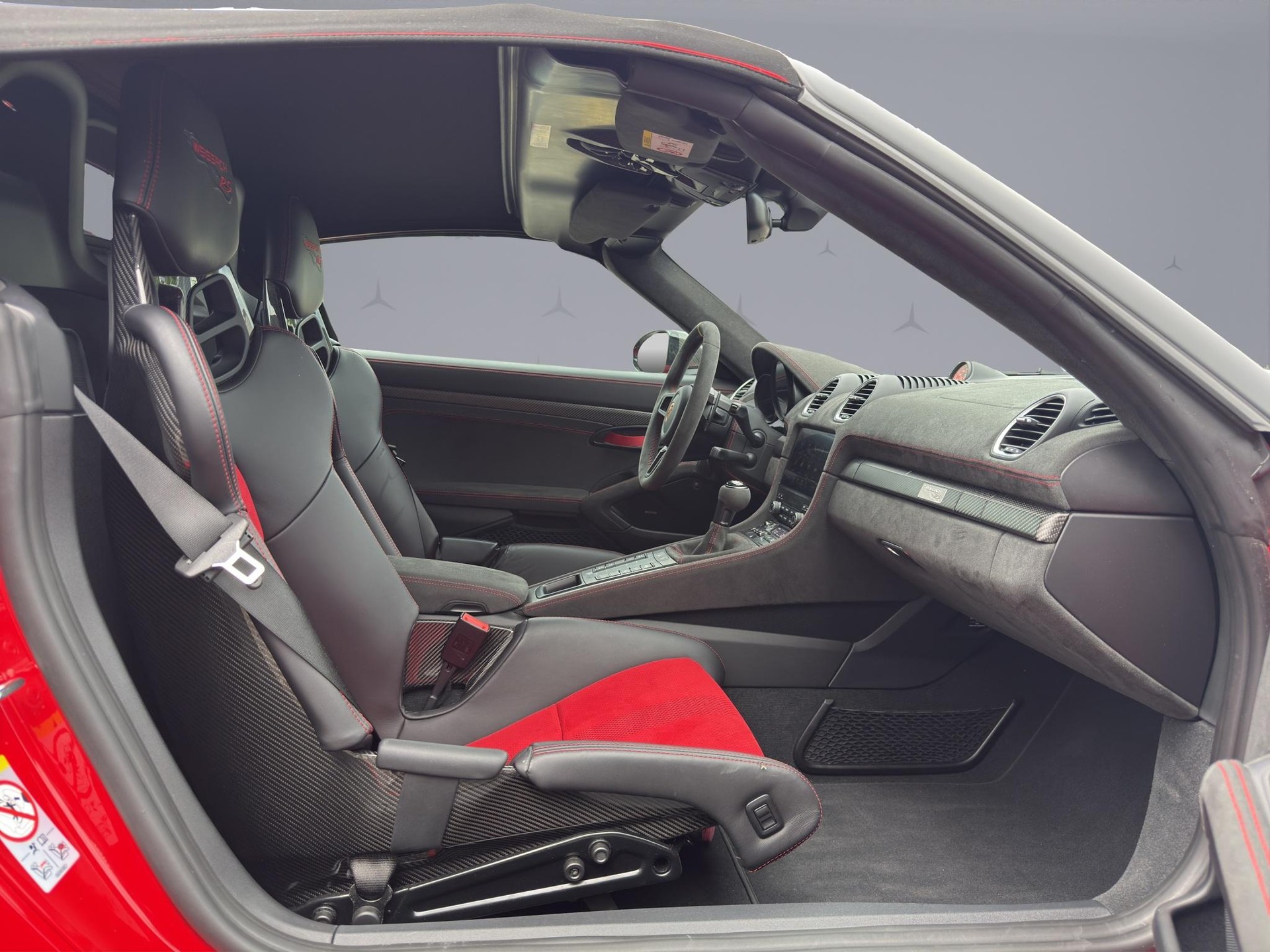 PORSCHE 718 Boxster 4.0 Spyder RS PDK-image-15