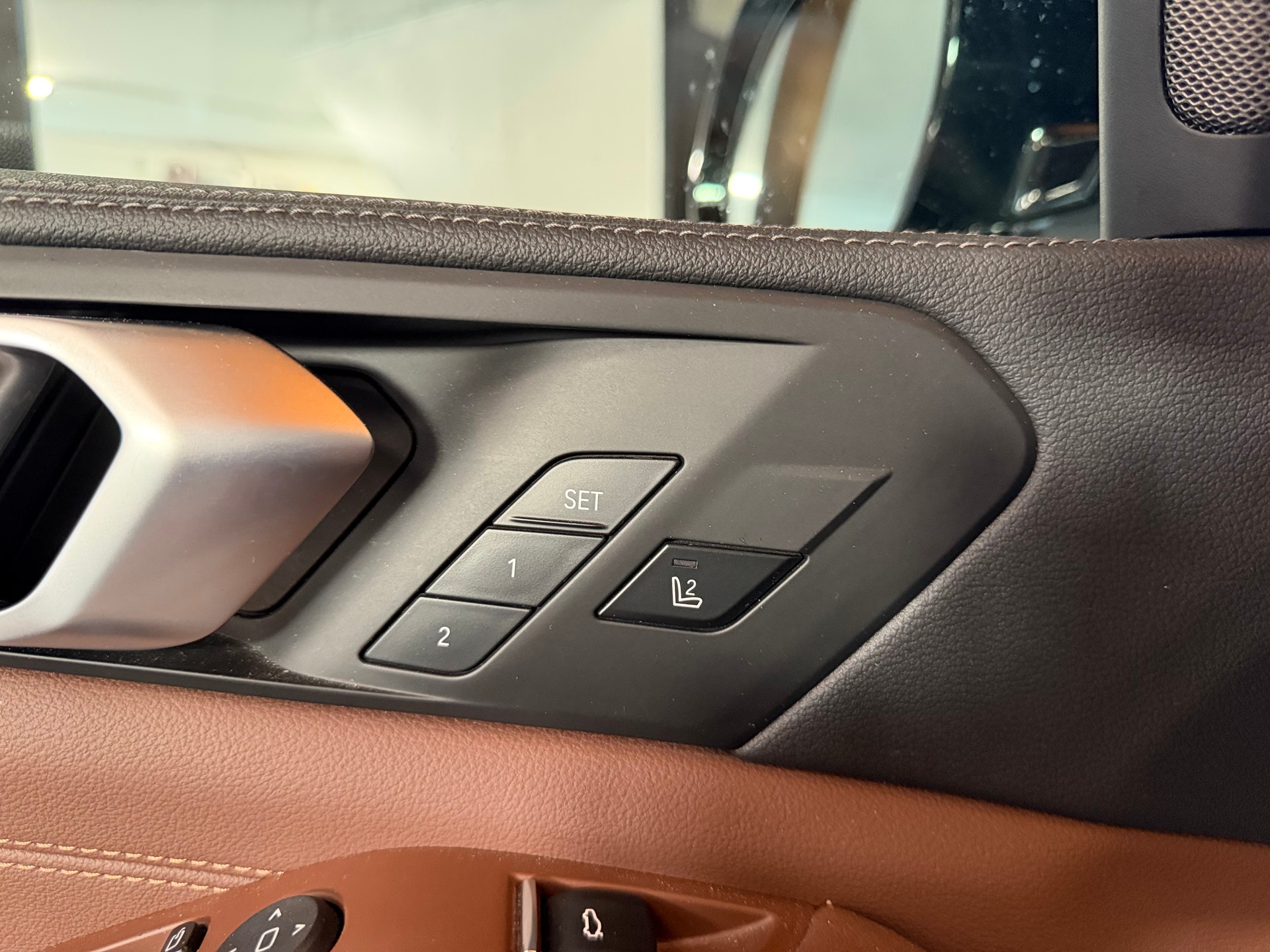BMW X5 xDrive M50d Steptronic-image-25