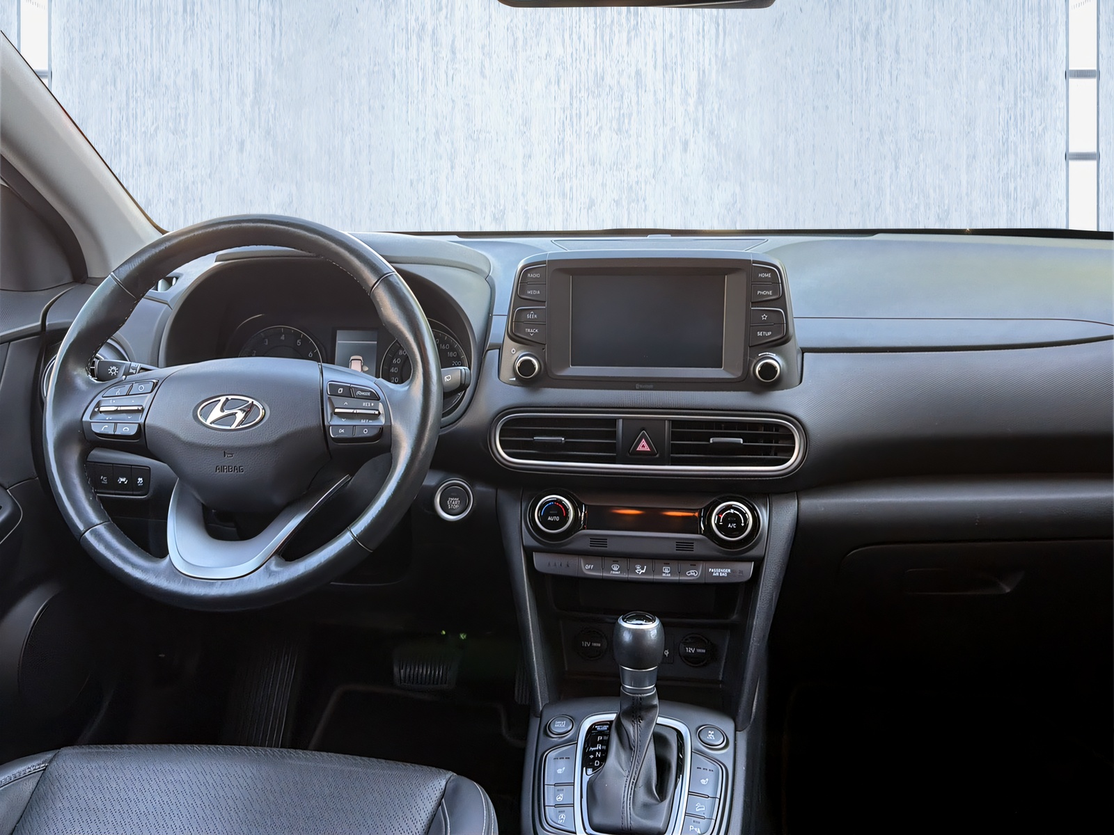 HYUNDAI Kona 1.6 T-GDi Launch Plus 4WD DCT-image-14