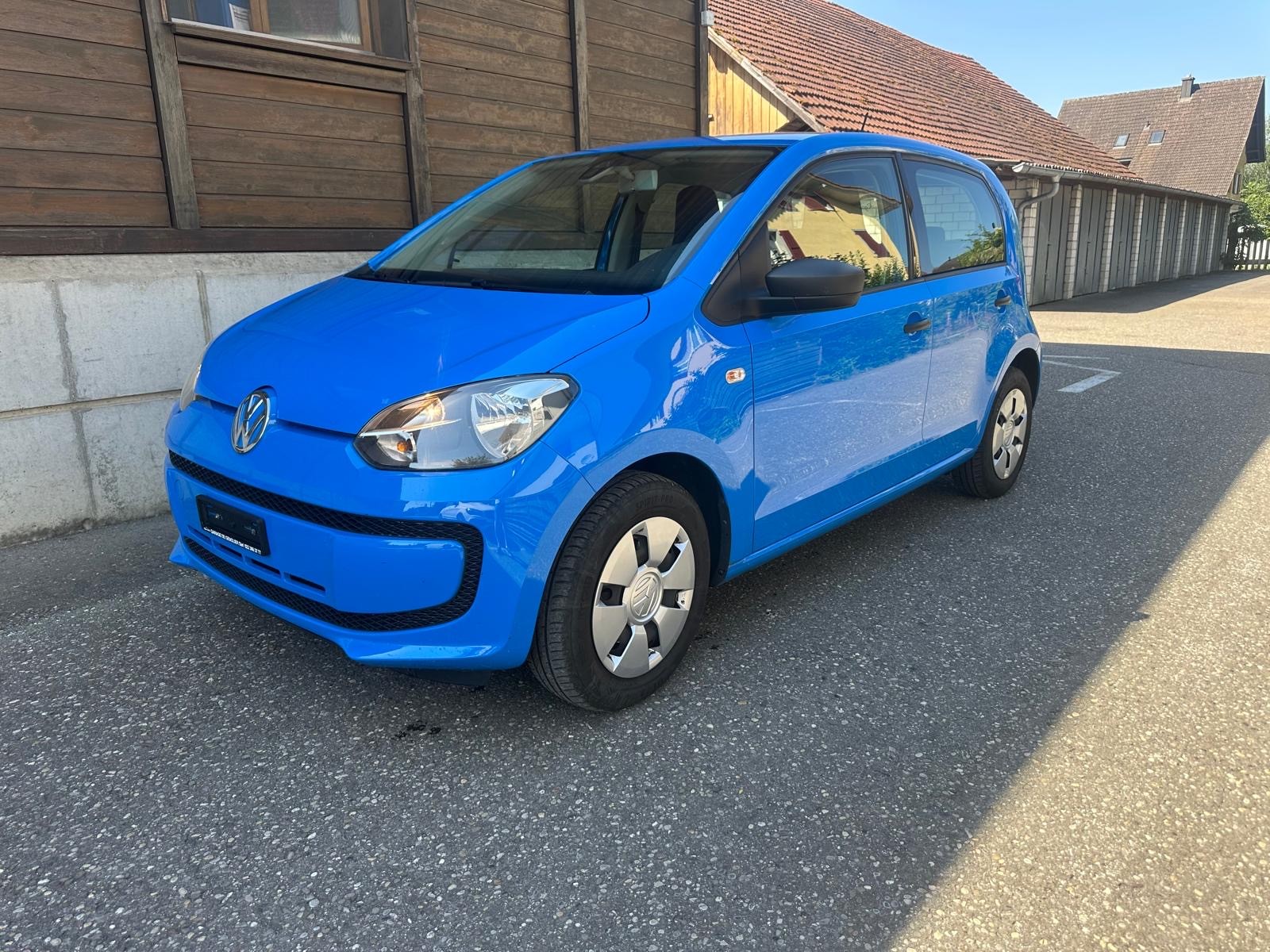 VW Up 1.0 swiss up-image-1