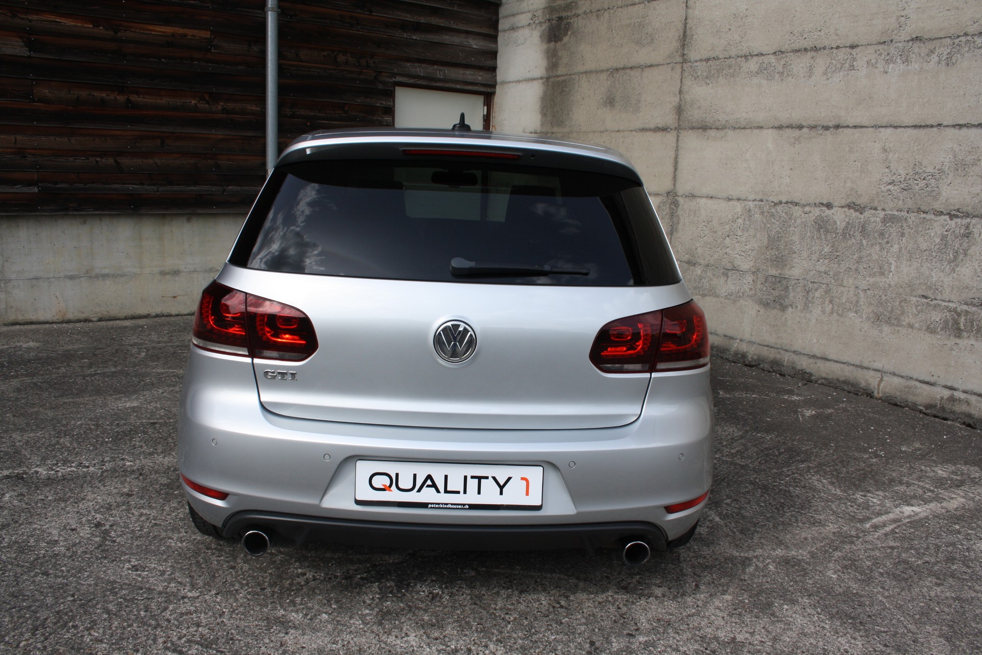 VW Golf 2.0 TSI GTI Edition 35-image-5