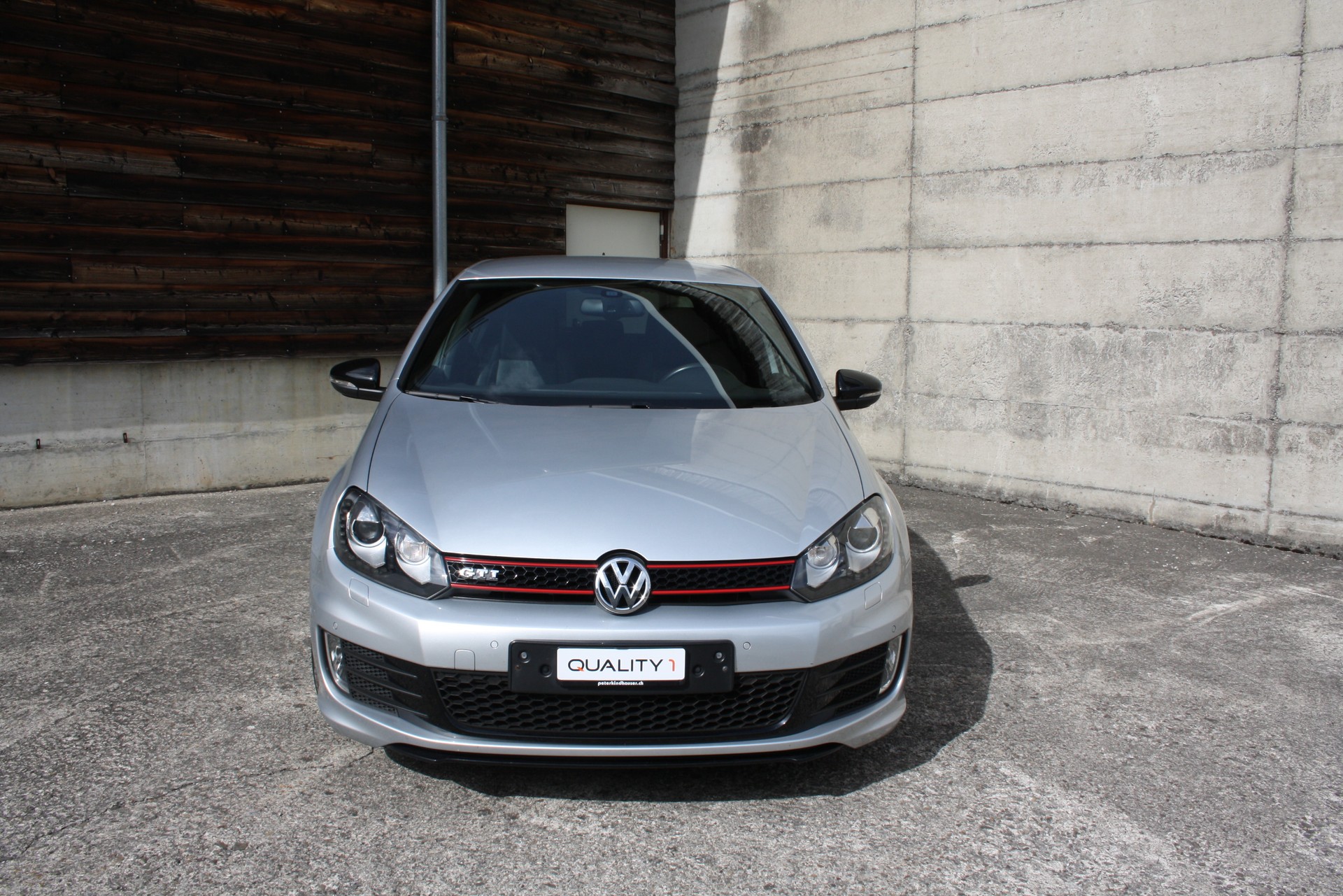 VW Golf 2.0 TSI GTI Edition 35-image-1