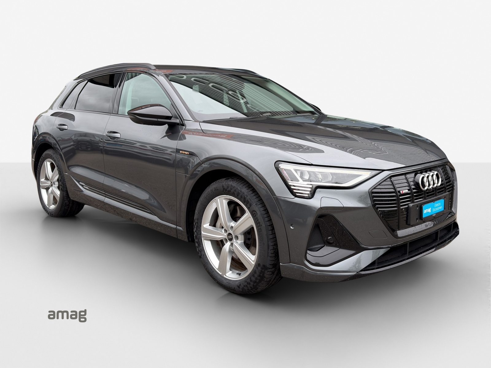AUDI e-tron 50 S Line Attraction quattro-image-6
