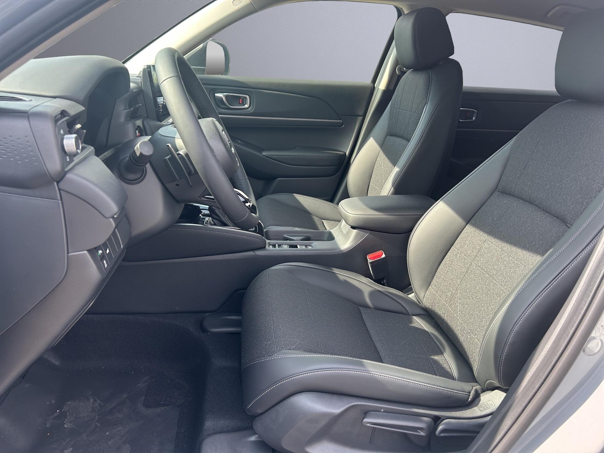 HONDA HR-V 1.5 i-MMD Advance-image-8