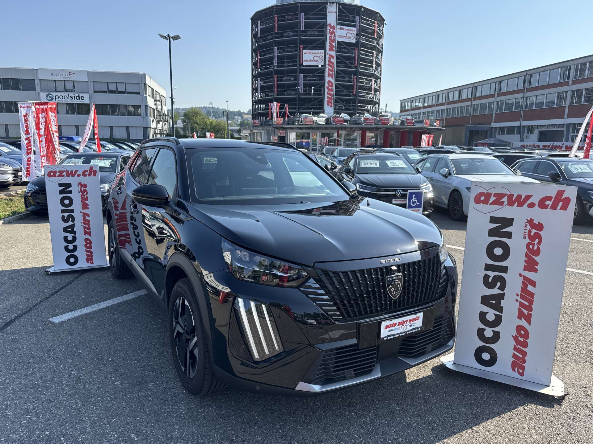 PEUGEOT 2008 1.2 PureTech GT Automat-image-0