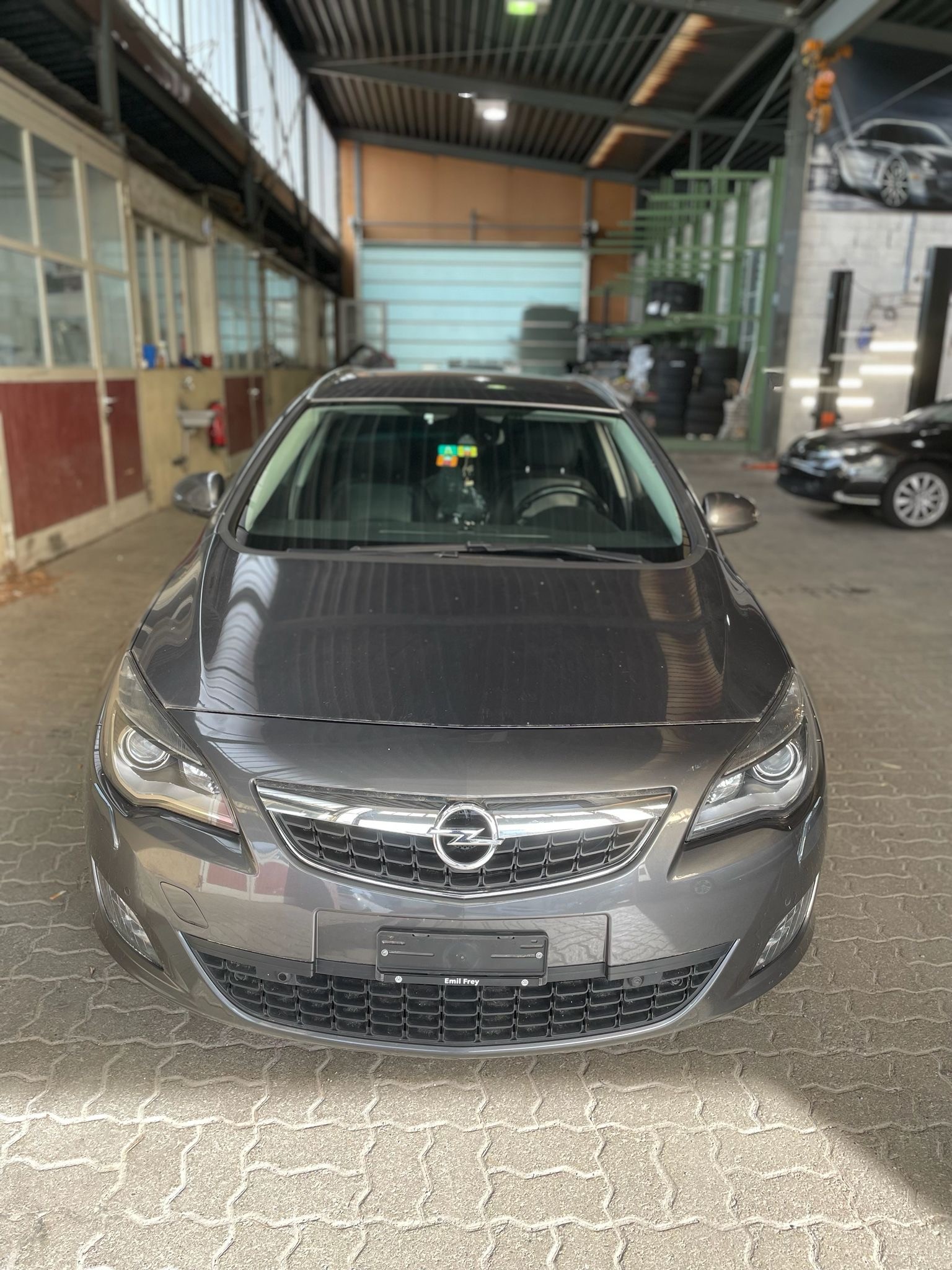 OPEL Astra SportsTourer 2.0 CDTi Sport-image-0