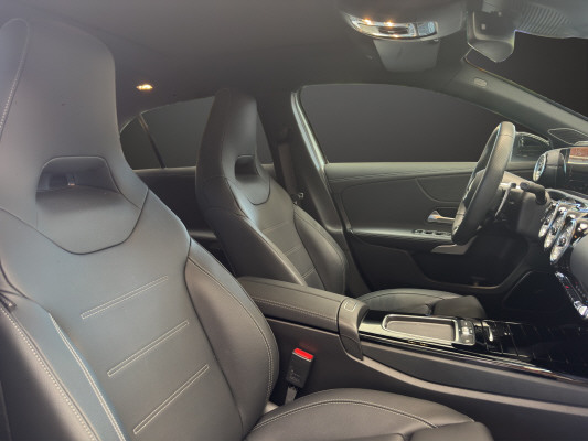MERCEDES-BENZ A AMG 35 4Matic 8G-DCT-image-11