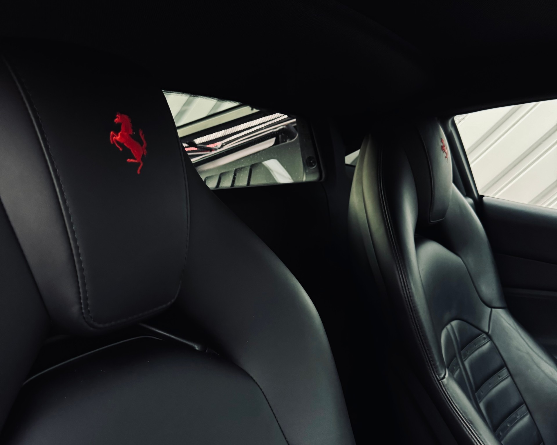 FERRARI 488 GTB 3.9 V8-image-8