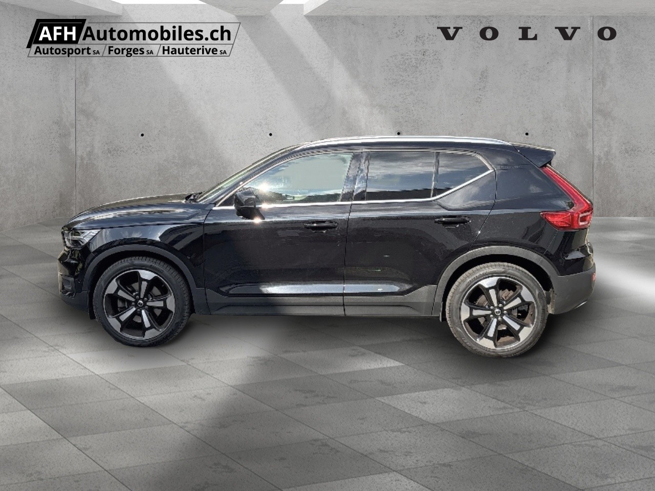 VOLVO XC40 2.0 T5 Inscription AWD-image-1