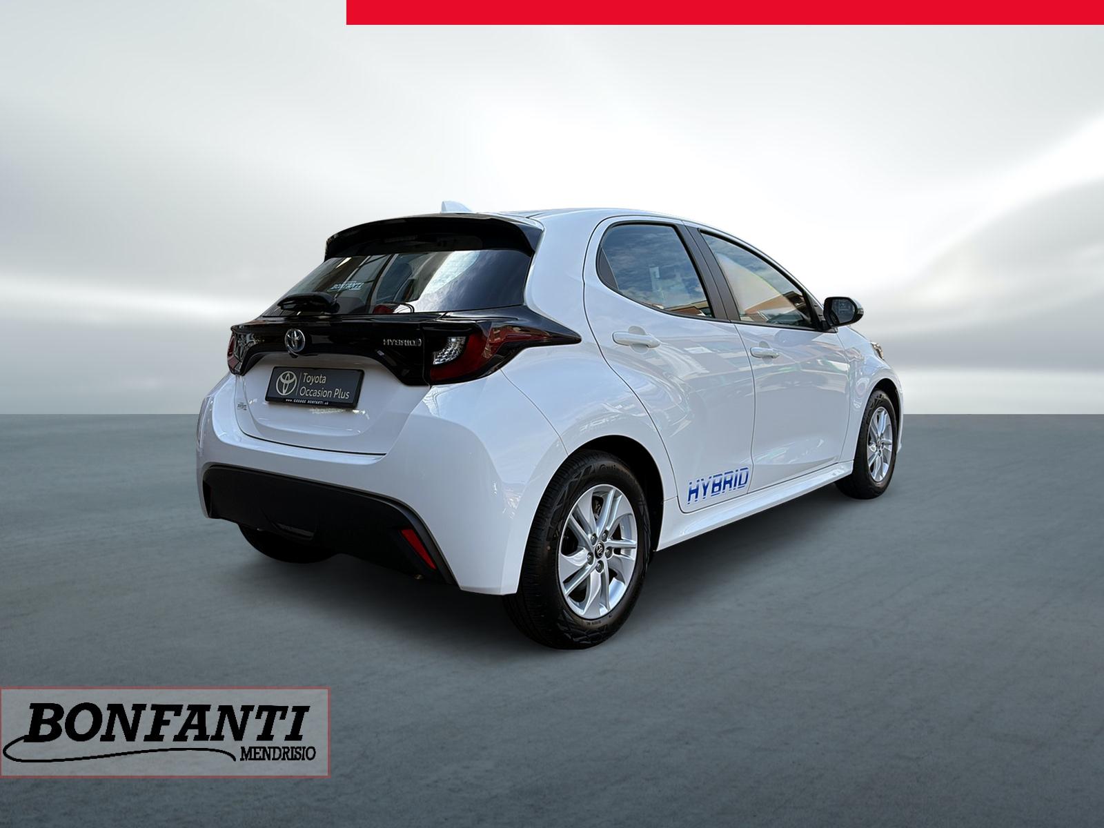 TOYOTA Yaris 1.5 VVT-i HSD Trend-image-8