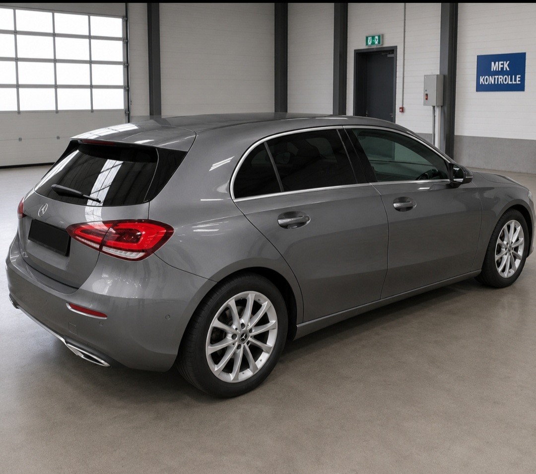 MERCEDES-BENZ A 180 7G-DCT-image-3
