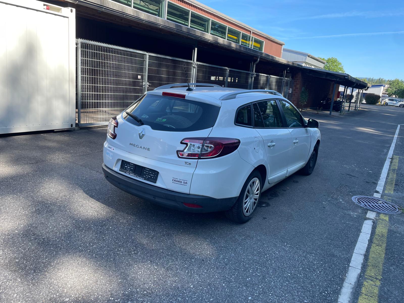 RENAULT Mégane Grandtour 1.2 16V Turbo Energy-image-8