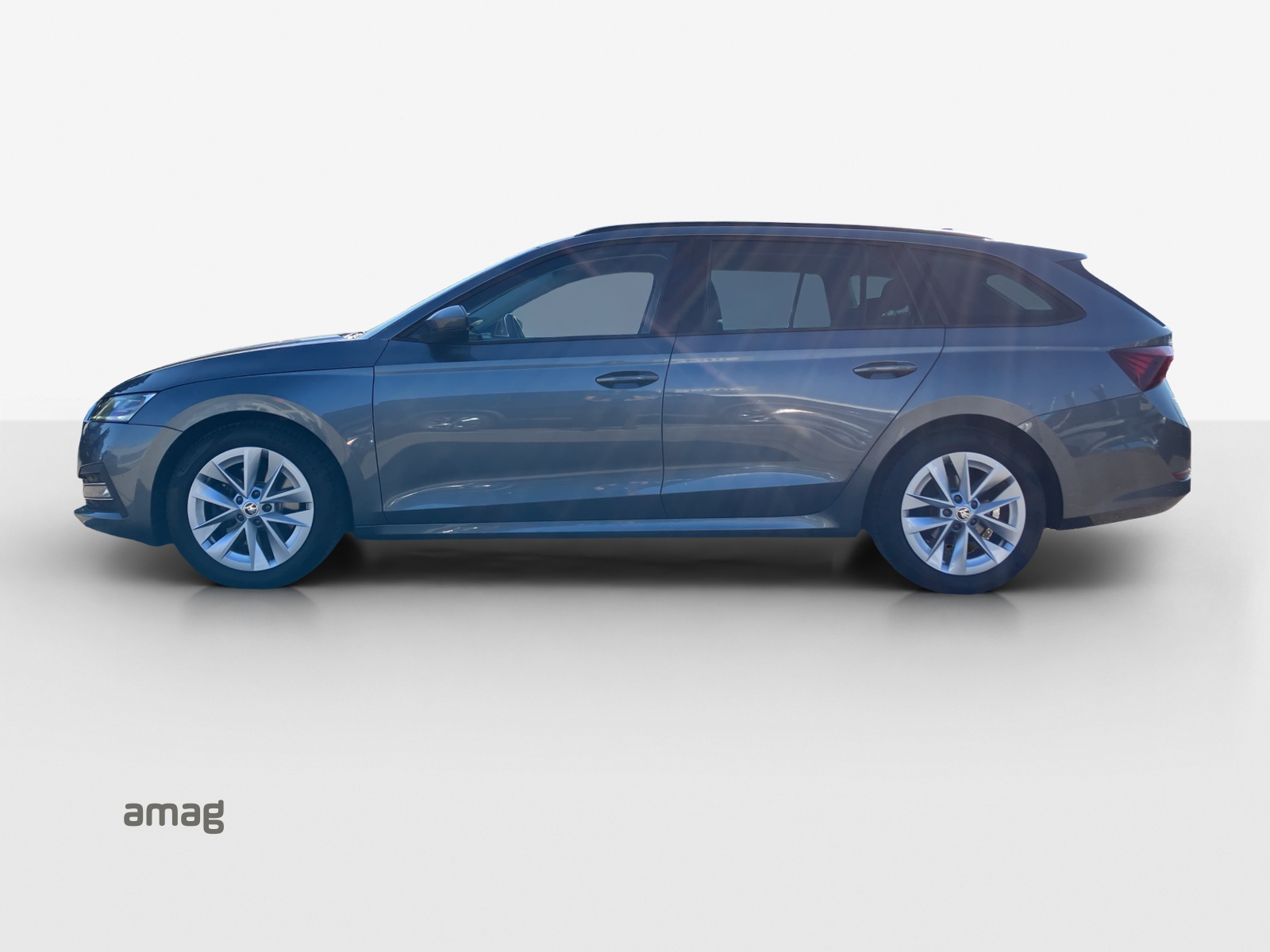 SKODA Octavia Combi 2.0 TSI Style DSG 4x4-image-1