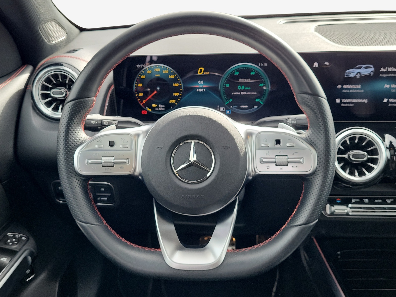 MERCEDES-BENZ EQB 350 4Matic Swiss Star AMG Line-image-10