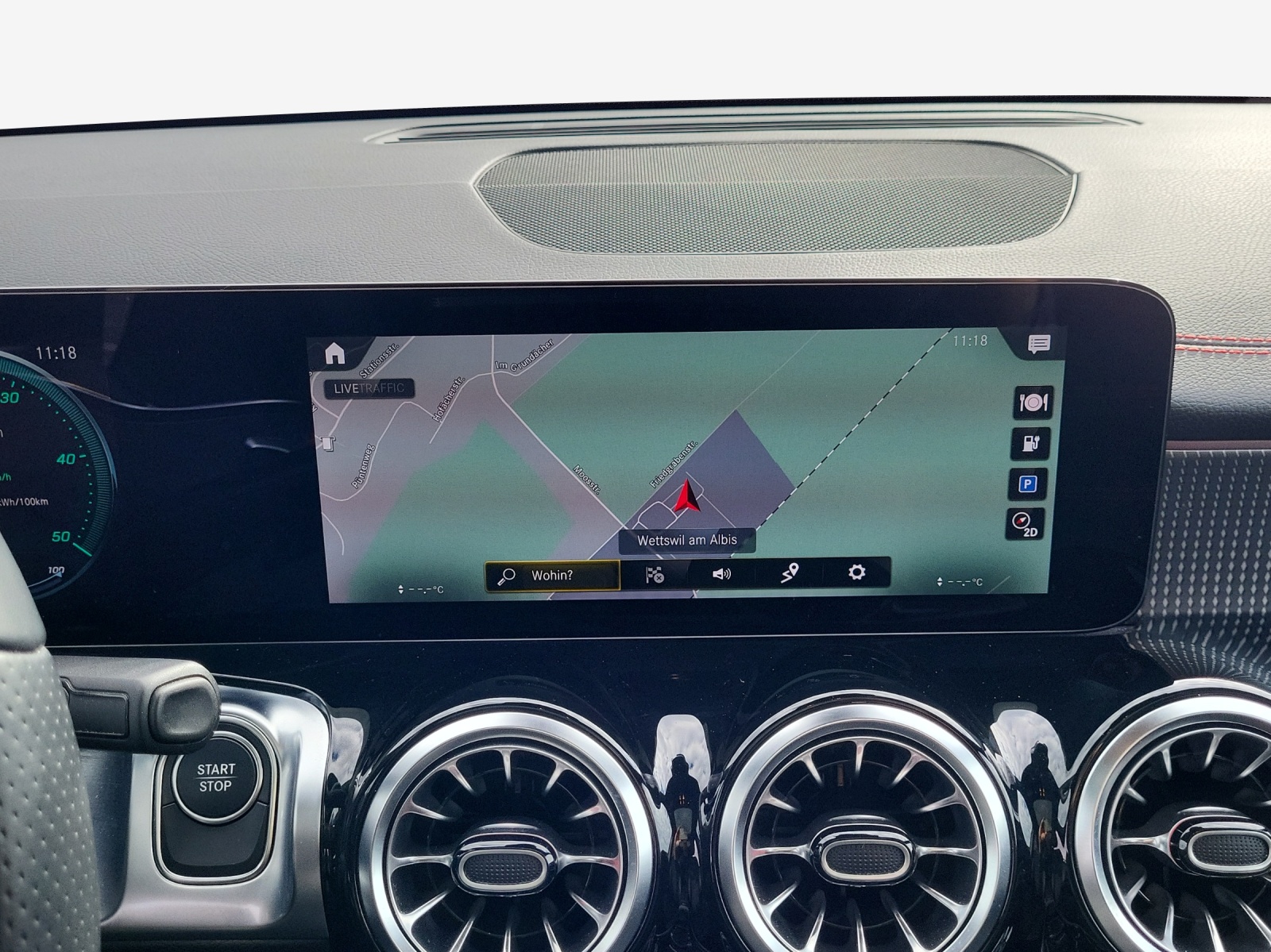 MERCEDES-BENZ EQB 350 4Matic Swiss Star AMG Line-image-11