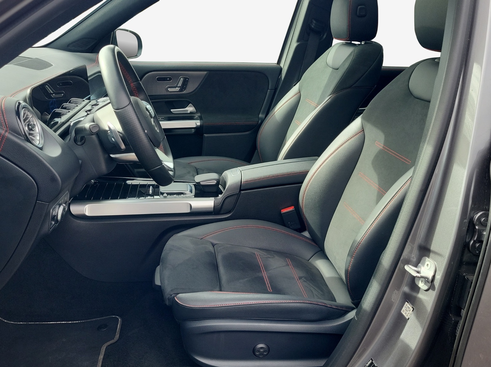MERCEDES-BENZ EQB 350 4Matic Swiss Star AMG Line-image-8