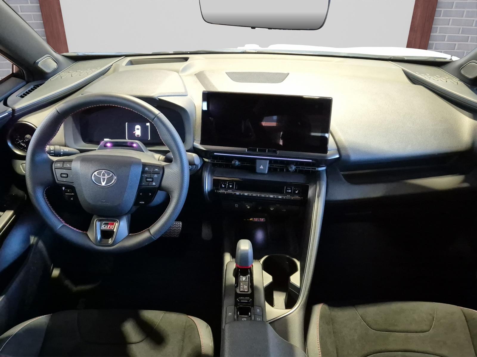 TOYOTA C-HR 2.0 HEV GR Sport 4x4-image-8
