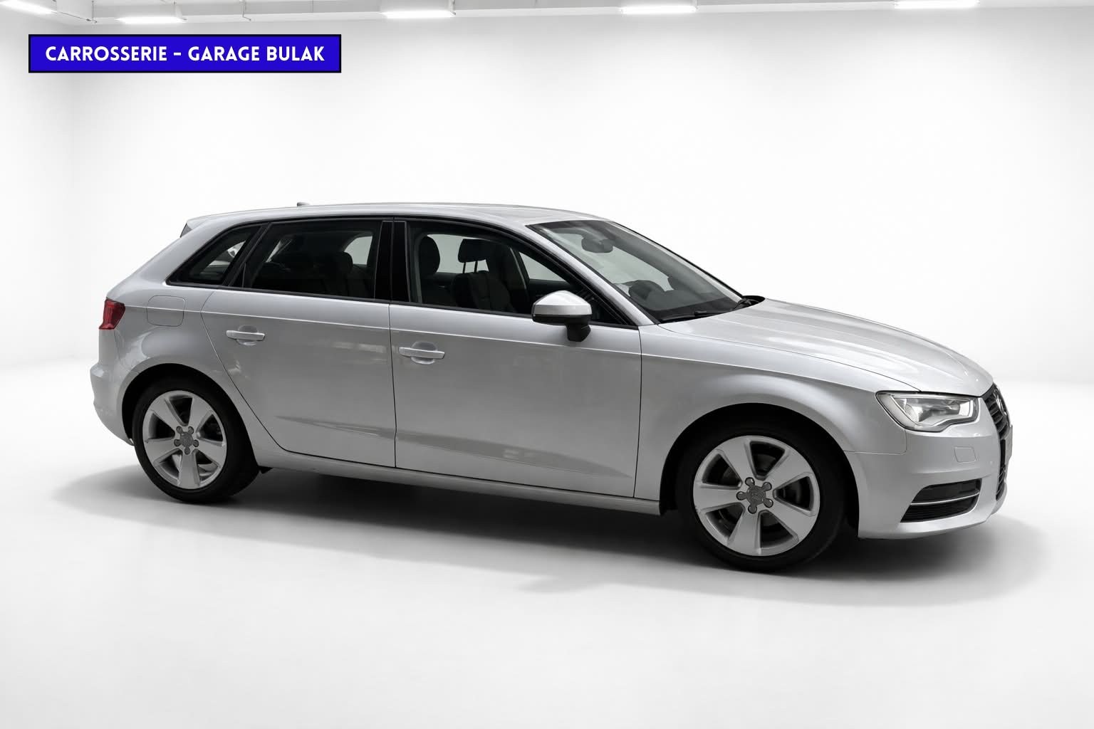 AUDI A3 Sportback 2.0 TDI Ambition quattro-image-7